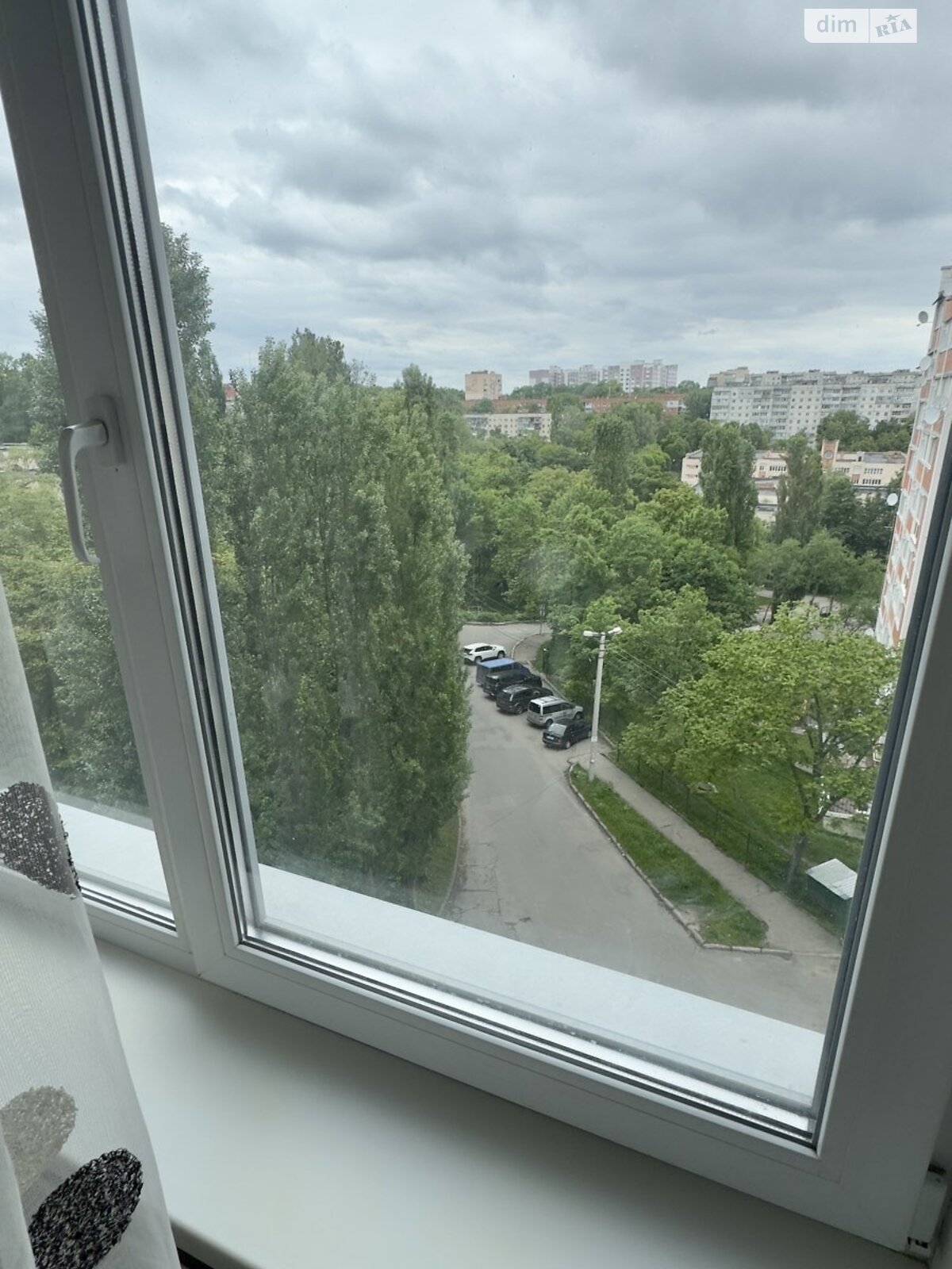 однокімнатна квартира в Хмельницькому, район Південно-Західний, на вул. Молодіжна 8/5А в довготривалу оренду помісячно фото 1 однокімнатна квартира в Хмельницькому, район Південно-Західний, на вул. Молодіжна 8/5А в довготривалу оренду помісячно фото 1