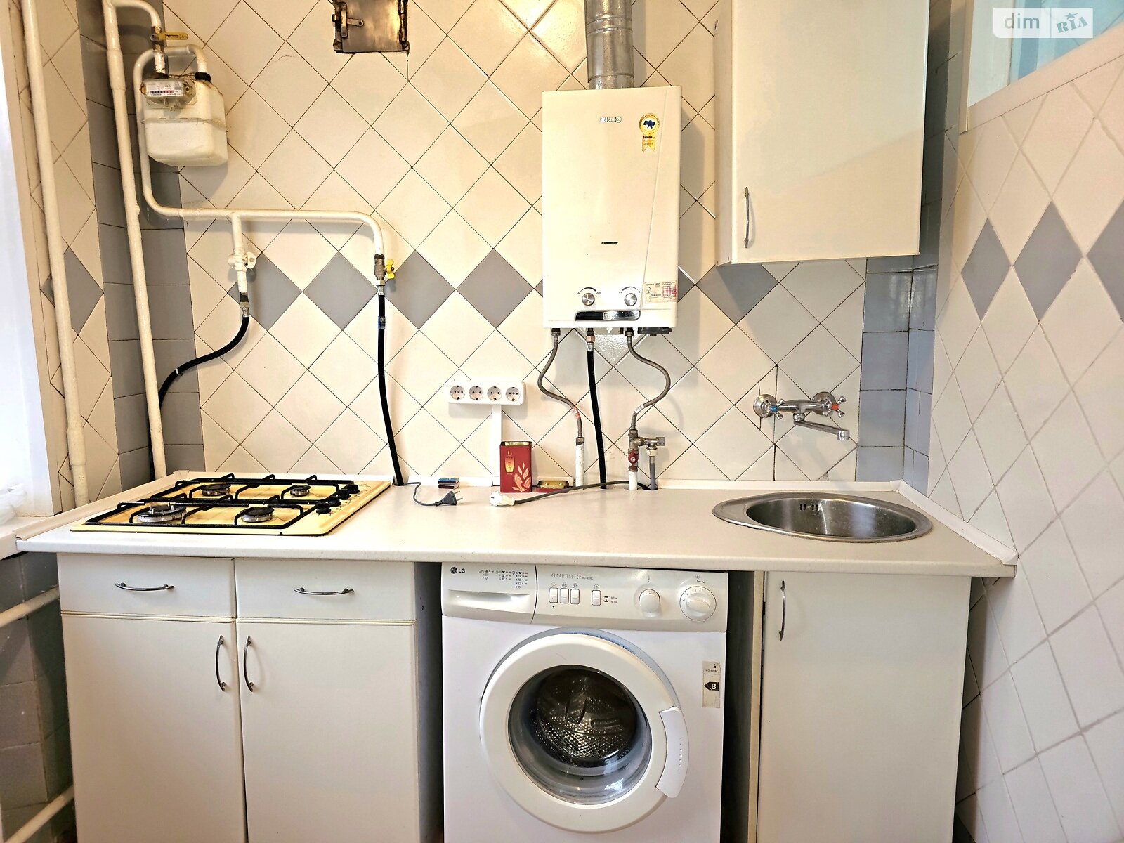 двокімнатна квартира в Хмельницькому, район Південно-Західний, на вул. Молодіжна в довготривалу оренду помісячно фото 1