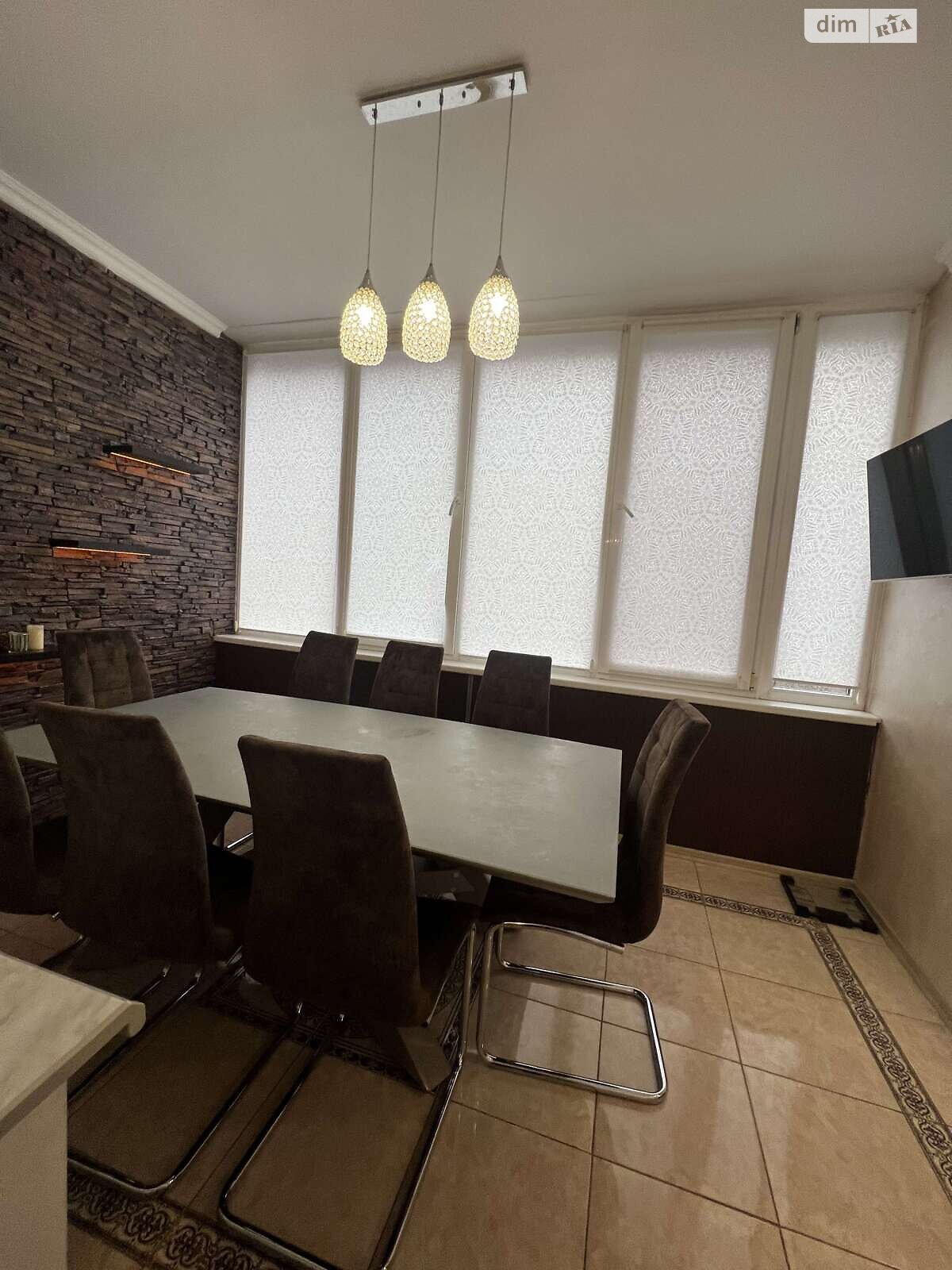 трехкомнатная квартира в Хмельницком, район Юго-Западный, на ул. Олега Ольжича 16 в аренду на долгий срок помесячно фото 1