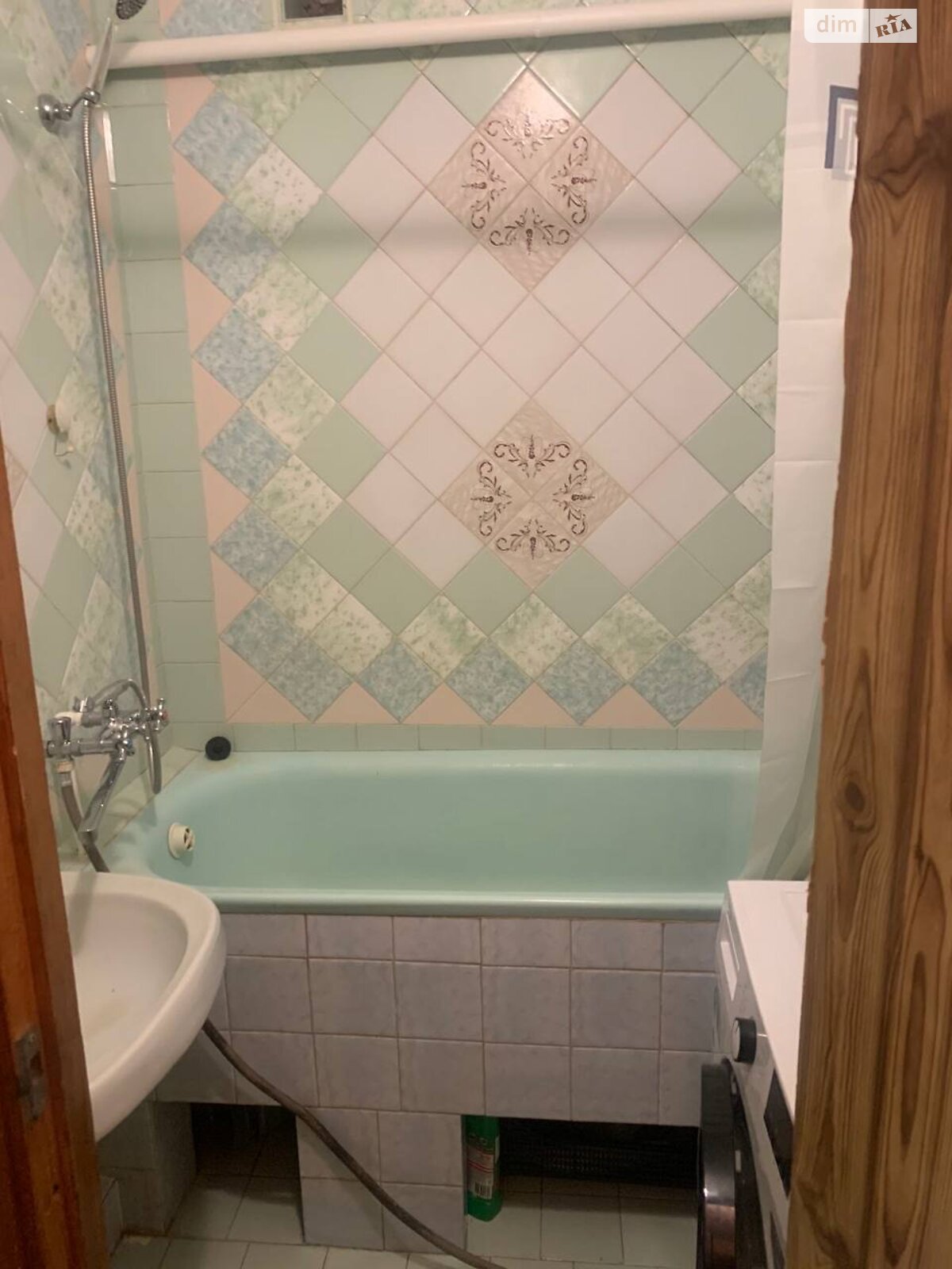 двухкомнатная квартира в Хмельницком, район Юго-Западный, на ул. Вышиваного Василия 13/2 в аренду на долгий срок помесячно фото 1 двухкомнатная квартира в Хмельницком, район Юго-Западный, на ул. Вышиваного Василия 13/2 в аренду на долгий срок помесячно фото 1