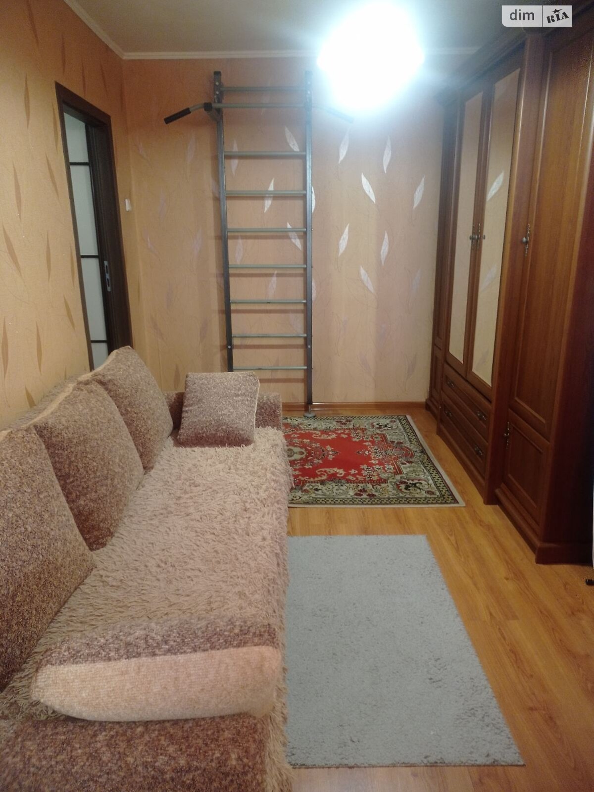 двухкомнатная квартира с мебелью в Хмельницком, район Загот Зерно, на ул. Пилотская 39 в аренду на долгий срок помесячно фото 1