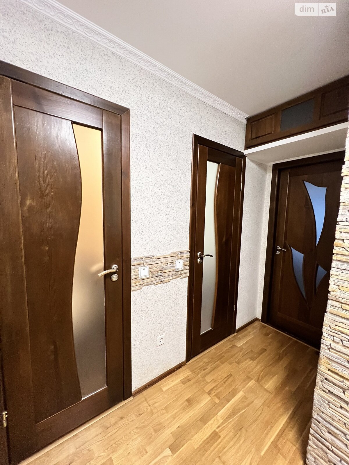 четырехкомнатная квартира в Хмельницком, район Загот Зерно, на ул. Трудовая 17 в аренду на долгий срок помесячно фото 1 четырехкомнатная квартира в Хмельницком, район Загот Зерно, на ул. Трудовая 17 в аренду на долгий срок помесячно фото 1