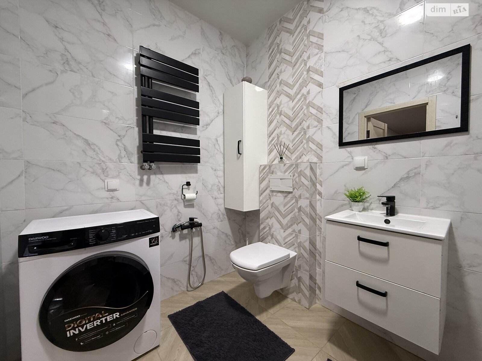 двухкомнатная квартира в Хмельницком, район Заречье, на ул. Нижняя Береговая 2/2Е в аренду на долгий срок помесячно фото 1