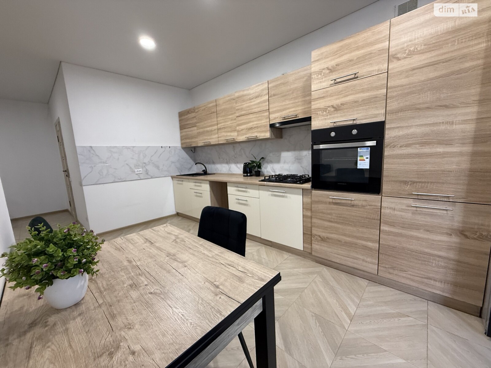 двухкомнатная квартира в Хмельницком, район Заречье, на ул. Нижняя Береговая 2/2Е в аренду на долгий срок помесячно фото 1