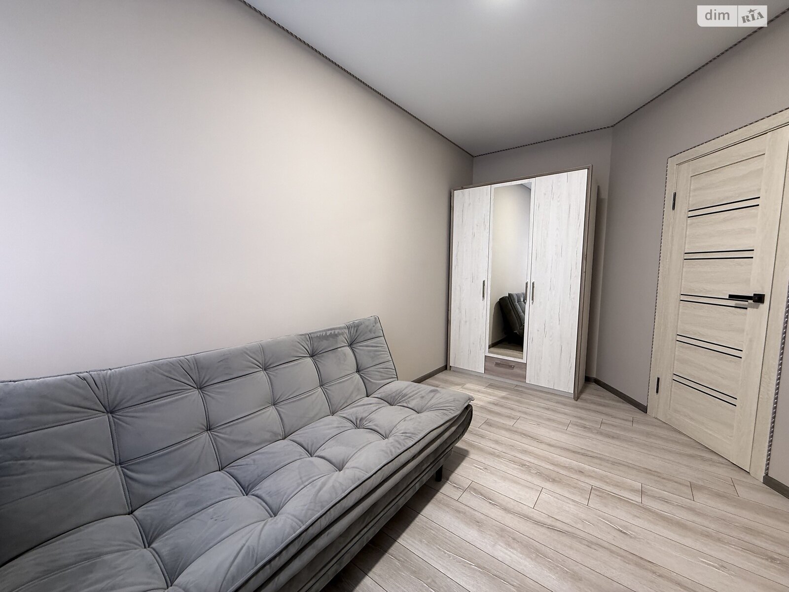 двухкомнатная квартира в Хмельницком, район Заречье, на ул. Нижняя Береговая 2/2Е в аренду на долгий срок помесячно фото 1