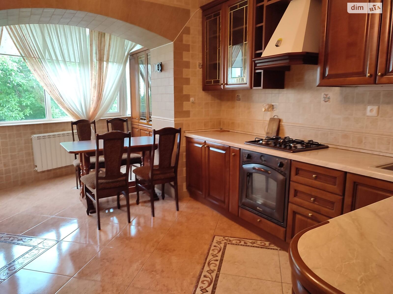 трехкомнатная квартира в Хмельницком, район Заречье, на ул. Степана Бандеры в аренду на долгий срок помесячно фото 1 трехкомнатная квартира в Хмельницком, район Заречье, на ул. Степана Бандеры в аренду на долгий срок помесячно фото 1