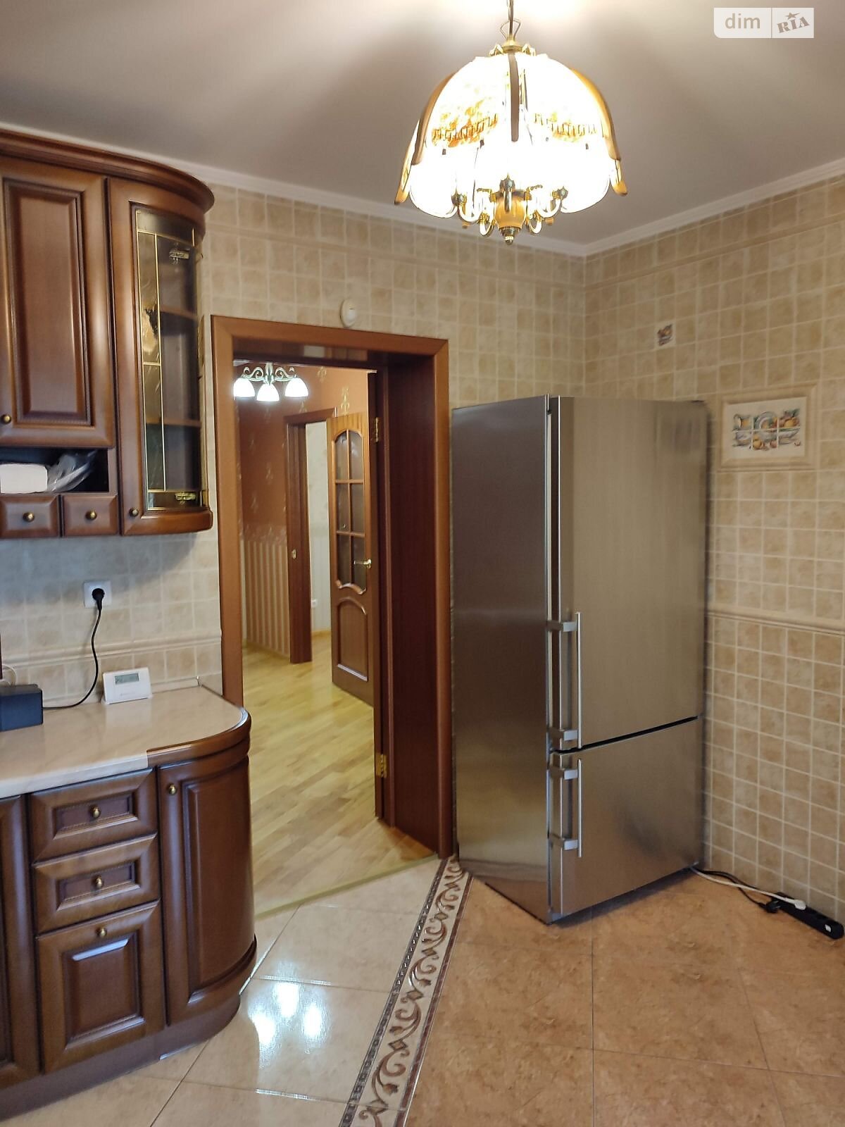 трехкомнатная квартира в Хмельницком, район Заречье, на ул. Степана Бандеры в аренду на долгий срок помесячно фото 1 трехкомнатная квартира в Хмельницком, район Заречье, на ул. Степана Бандеры в аренду на долгий срок помесячно фото 1