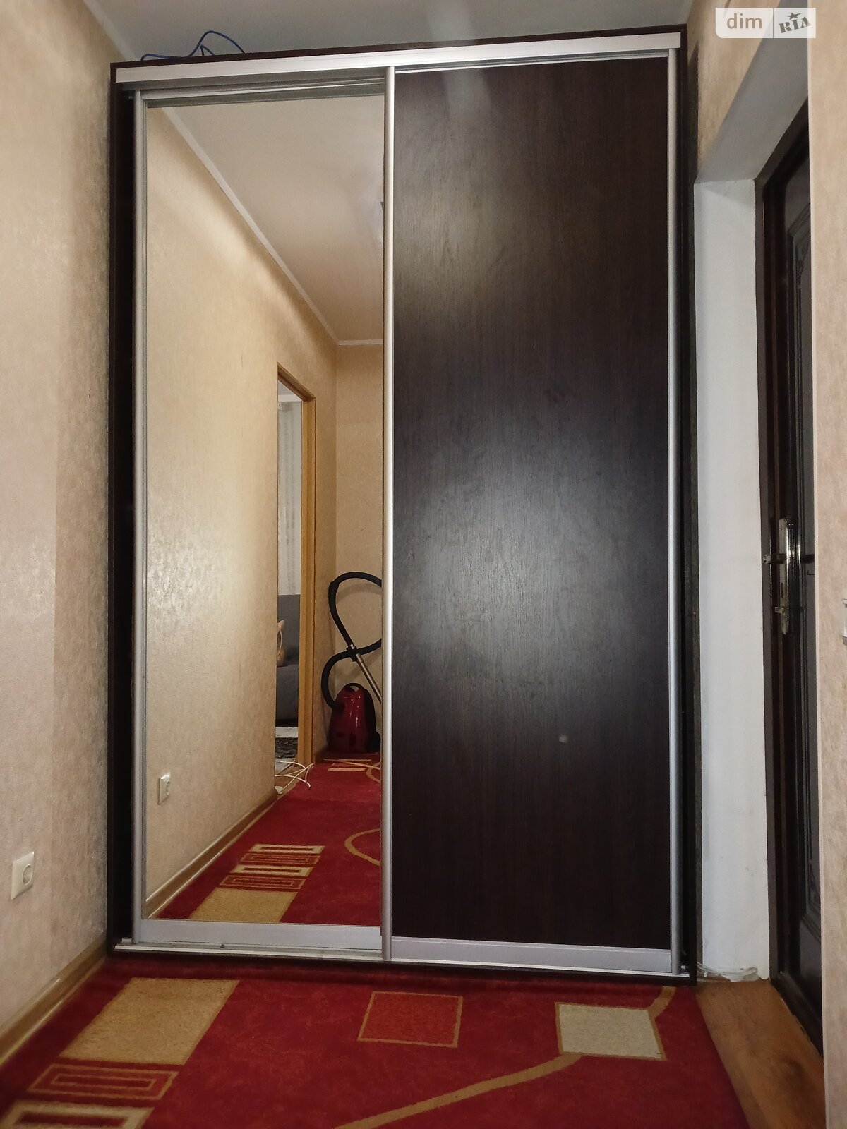 однокімнатна квартира в Хмельницькому, район Заріччя, на вул. Зарічанська в довготривалу оренду помісячно фото 1 однокімнатна квартира в Хмельницькому, район Заріччя, на вул. Зарічанська в довготривалу оренду помісячно фото 1