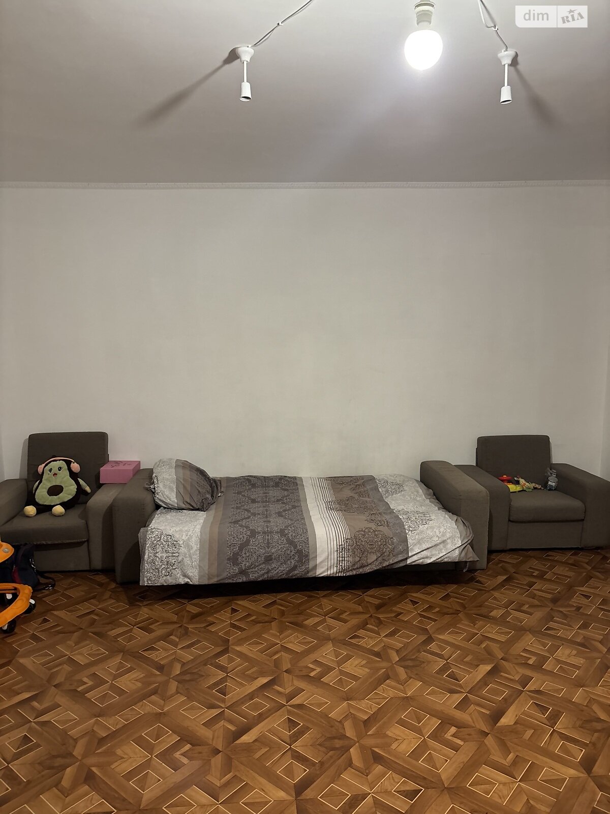 трехкомнатная квартира в Хмельницком, район Заречье, на ул. Заречанская 50, кв. 95 в аренду на долгий срок помесячно фото 1 трехкомнатная квартира в Хмельницком, район Заречье, на ул. Заречанская 50, кв. 95 в аренду на долгий срок помесячно фото 1