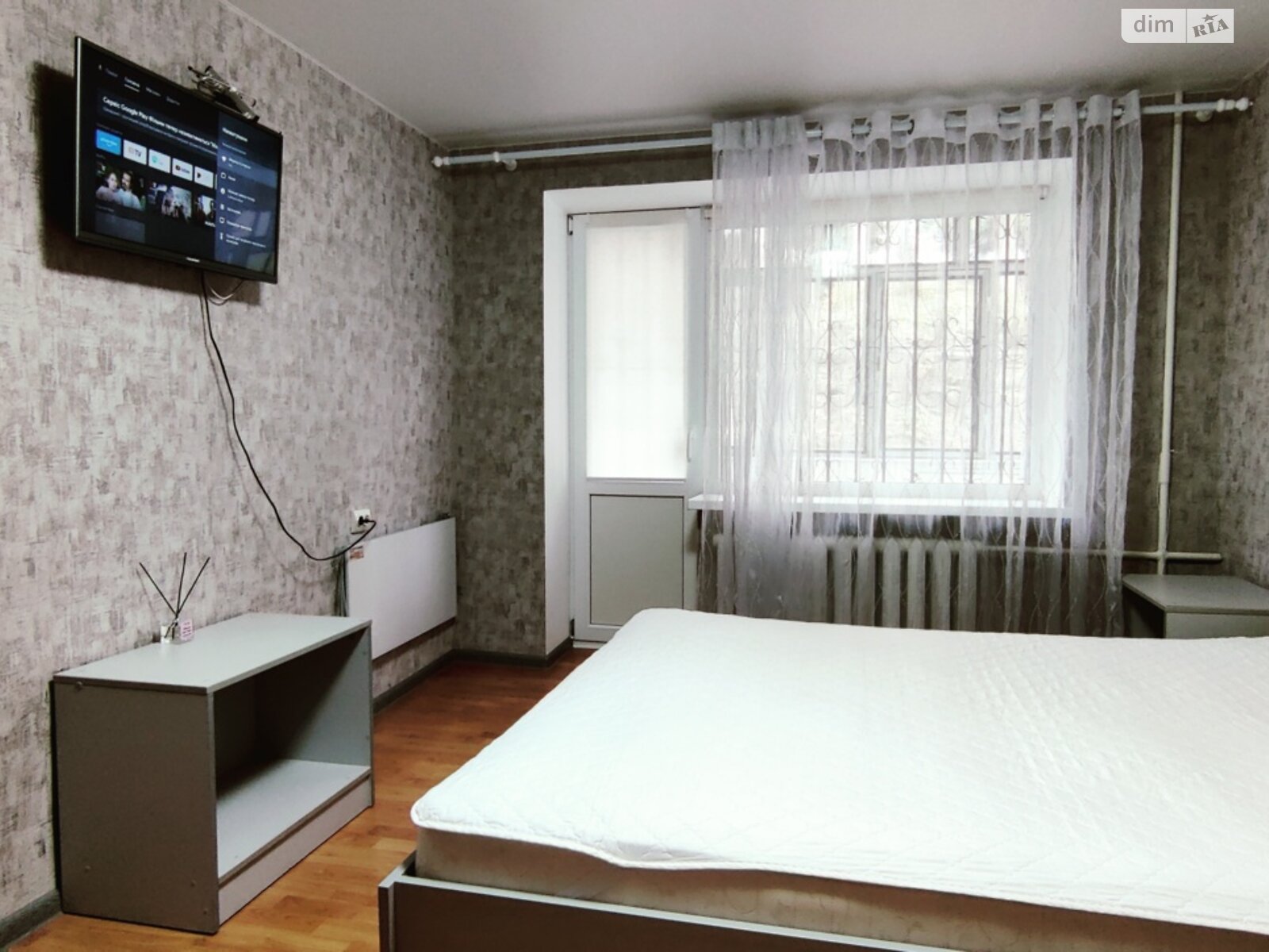 однокімнатна квартира в Хмельницькому, район Центр, на вул. Володимирська 110 в довготривалу оренду помісячно фото 1