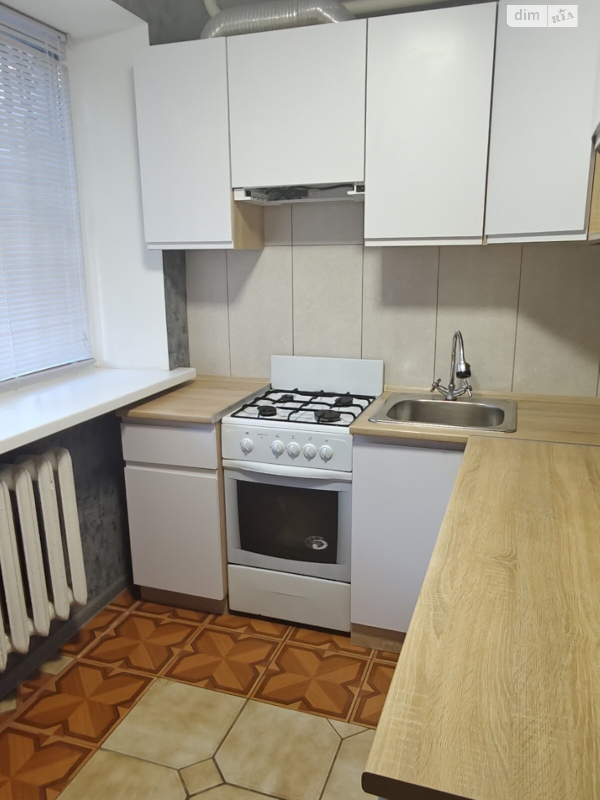 однокімнатна квартира в Хмельницькому, район Центр, на вул. Володимирська 110 в довготривалу оренду помісячно фото 1