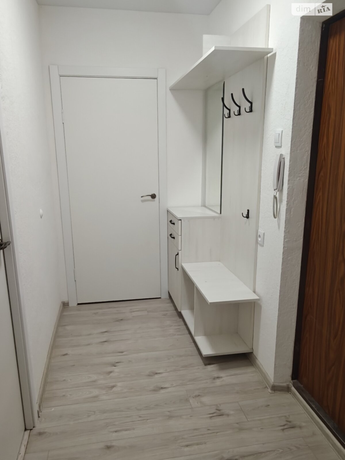 двокімнатна квартира в Хмельницькому, район Центр, на вул. Завадського в довготривалу оренду помісячно фото 1 двокімнатна квартира в Хмельницькому, район Центр, на вул. Завадського в довготривалу оренду помісячно фото 1