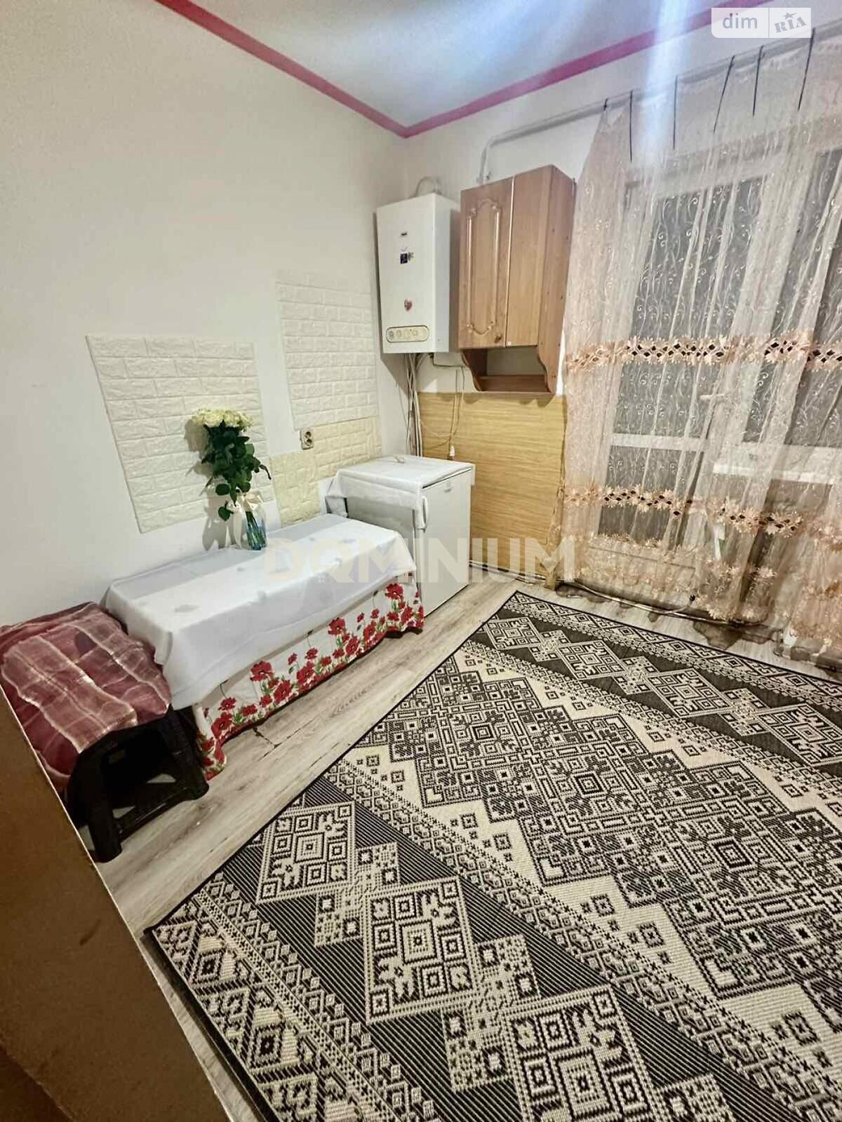 трехкомнатная квартира в Хусте, на ул. Жаворонковая 46 в аренду на долгий срок помесячно фото 1 трехкомнатная квартира в Хусте, на ул. Жаворонковая 46 в аренду на долгий срок помесячно фото 1