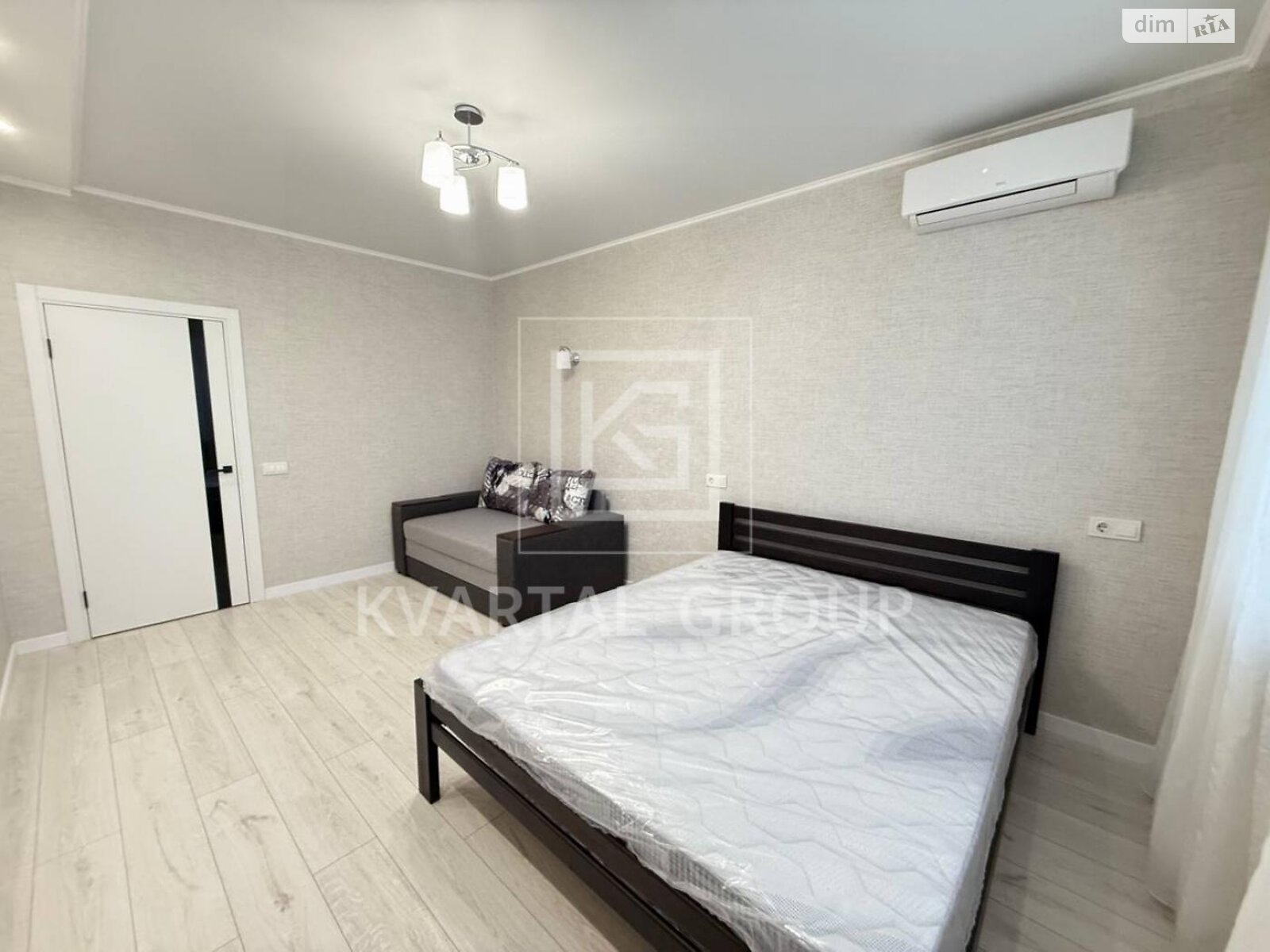 однокомнатная квартира в Ирпене, район Ирпень, на ул. Демьяна Попова 26 в аренду на долгий срок помесячно фото 1