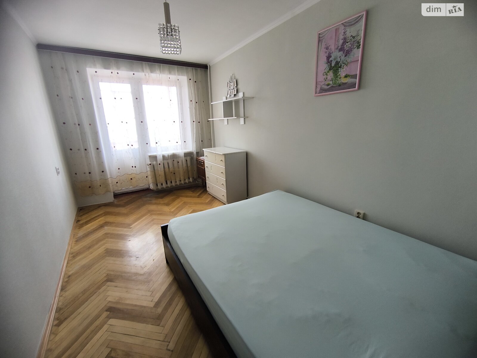 трикімнатна квартира в Ірпені, район Ірпінь, на вул. Івана Драча 15 в довготривалу оренду помісячно фото 1 трикімнатна квартира в Ірпені, район Ірпінь, на вул. Івана Драча 15 в довготривалу оренду помісячно фото 1