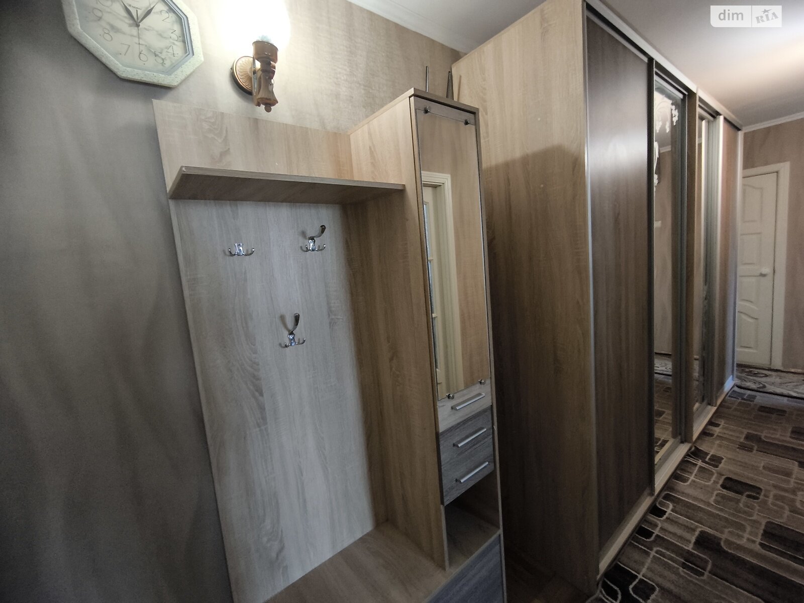 трикімнатна квартира в Ірпені, район Ірпінь, на вул. Івана Драча 15 в довготривалу оренду помісячно фото 1 трикімнатна квартира в Ірпені, район Ірпінь, на вул. Івана Драча 15 в довготривалу оренду помісячно фото 1