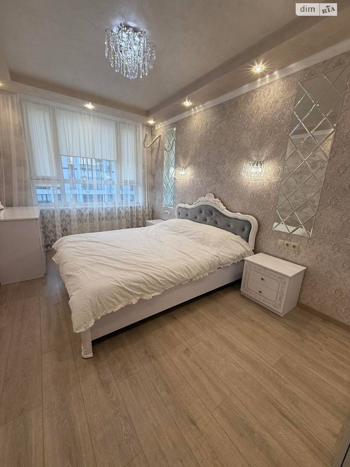 двухкомнатная квартира в Ирпене, район Ирпень, на ул. Университетская 3/2 в аренду на долгий срок помесячно фото 1 двухкомнатная квартира в Ирпене, район Ирпень, на ул. Университетская 3/2 в аренду на долгий срок помесячно фото 1