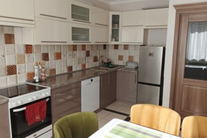 трикімнатна квартира в Івано-Франківську, район Арсенал, на вул. Національної Гвардії 14М в довготривалу оренду помісячно фото 2