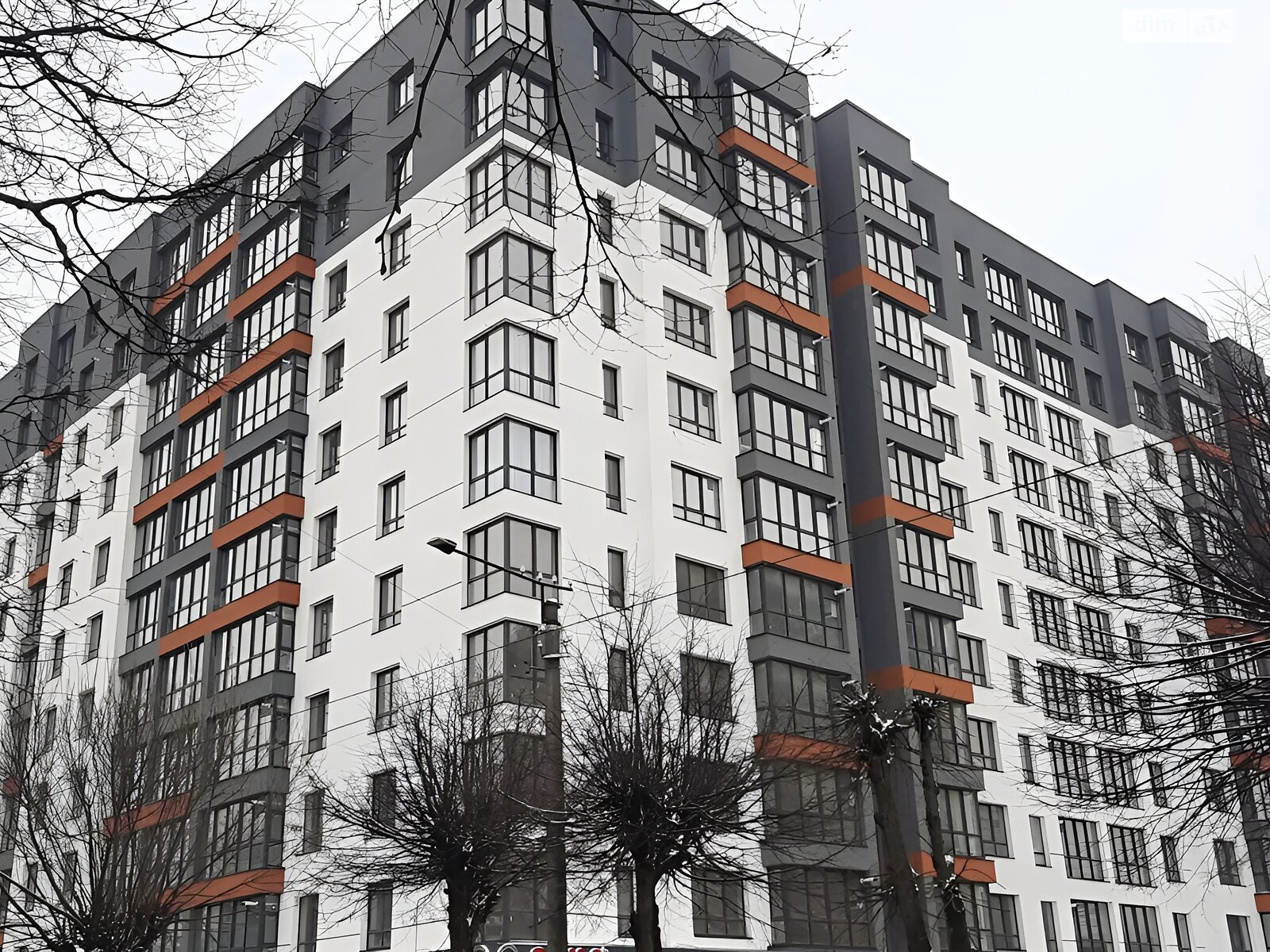 трехкомнатная квартира в Ивано-Франковске, район Арсенал, на ул. Сорохтея О. в аренду на долгий срок помесячно фото 1 трехкомнатная квартира в Ивано-Франковске, район Арсенал, на ул. Сорохтея О. в аренду на долгий срок помесячно фото 1