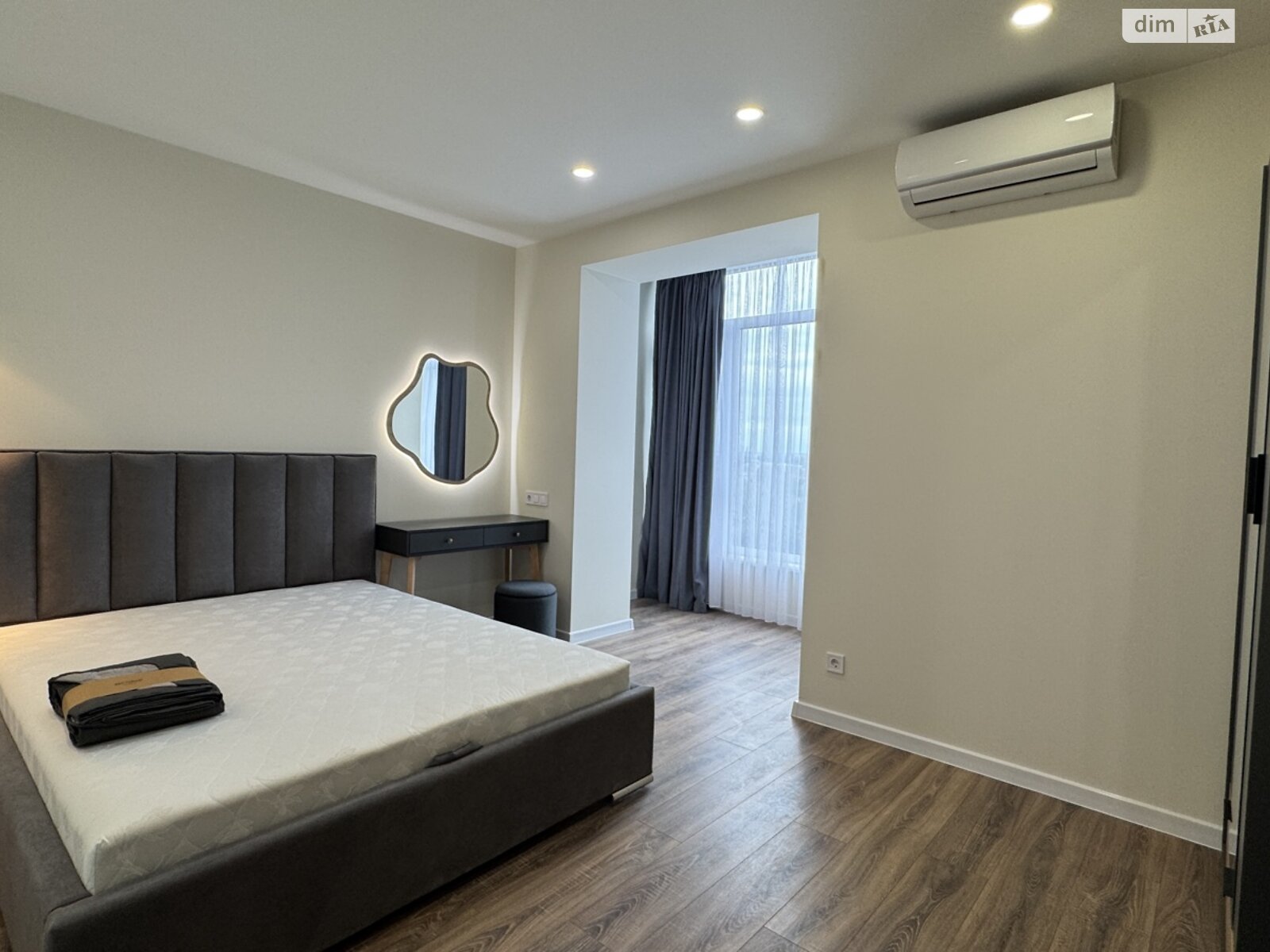 однокомнатная квартира в Ивано-Франковске, район Арсенал, на ул. Волошина Августина 2А в аренду на долгий срок помесячно фото 1