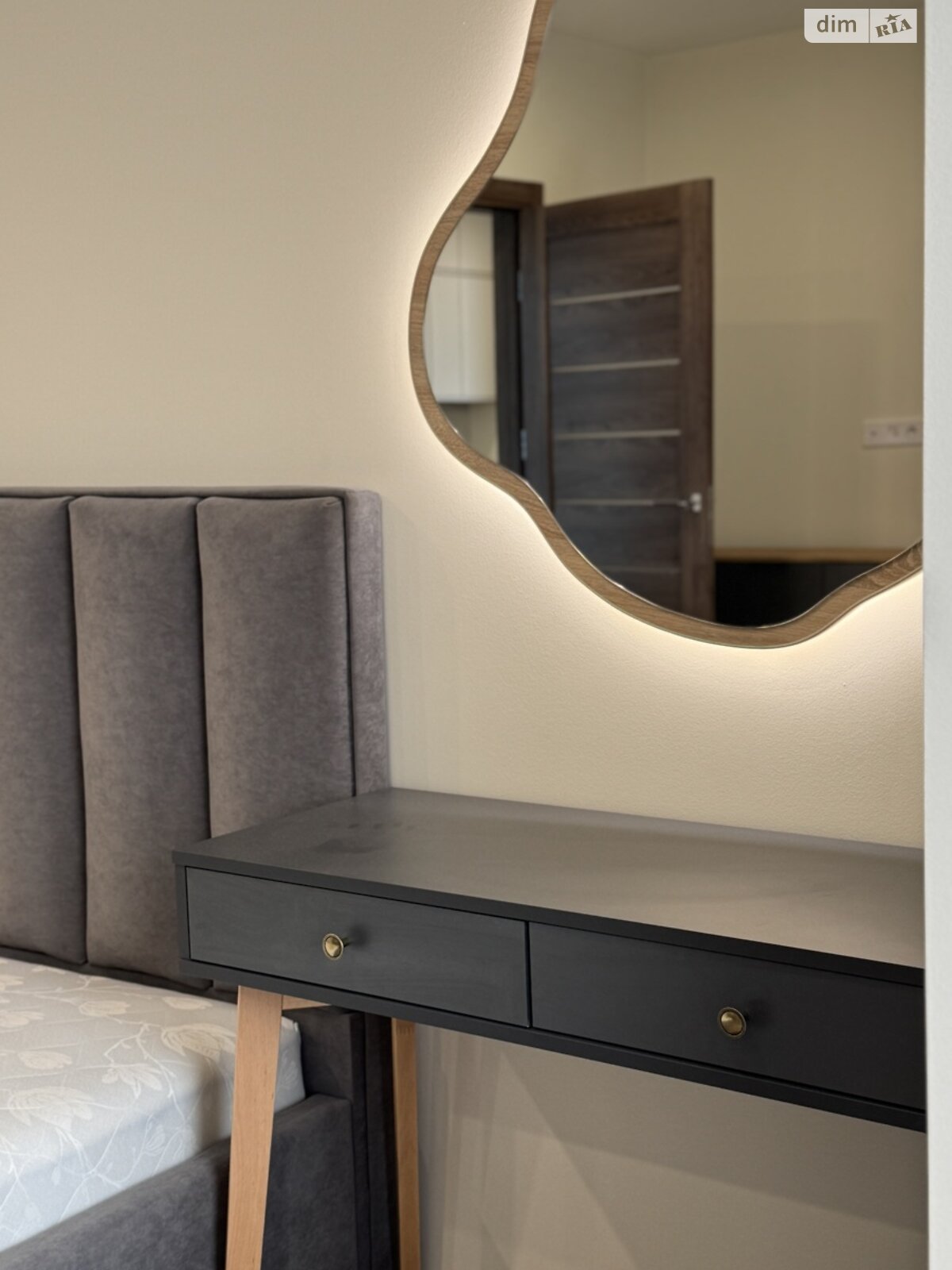 однокомнатная квартира в Ивано-Франковске, район Арсенал, на ул. Волошина Августина 2А в аренду на долгий срок помесячно фото 1