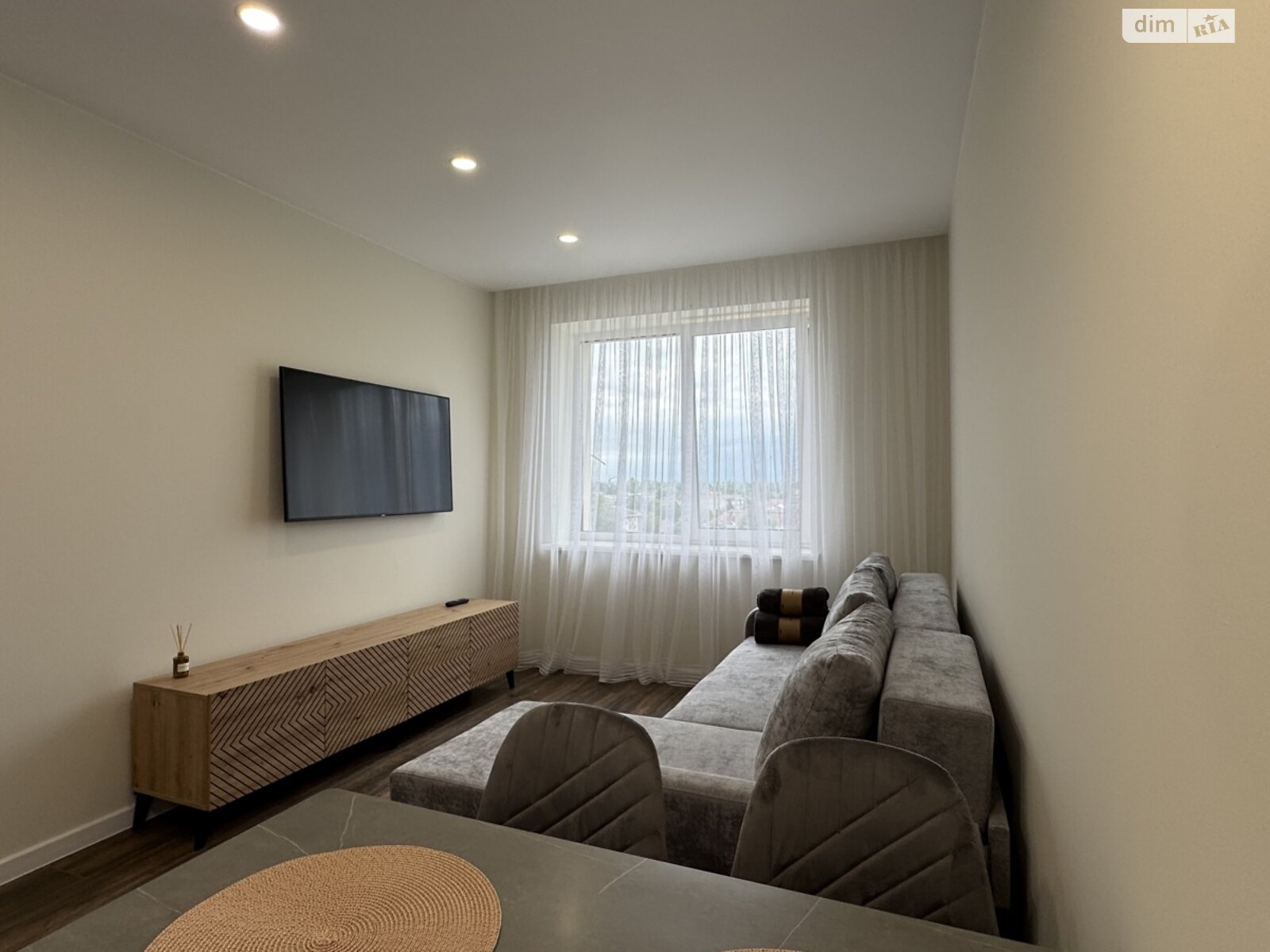 однокомнатная квартира в Ивано-Франковске, район Арсенал, на ул. Волошина Августина 2А в аренду на долгий срок помесячно фото 1