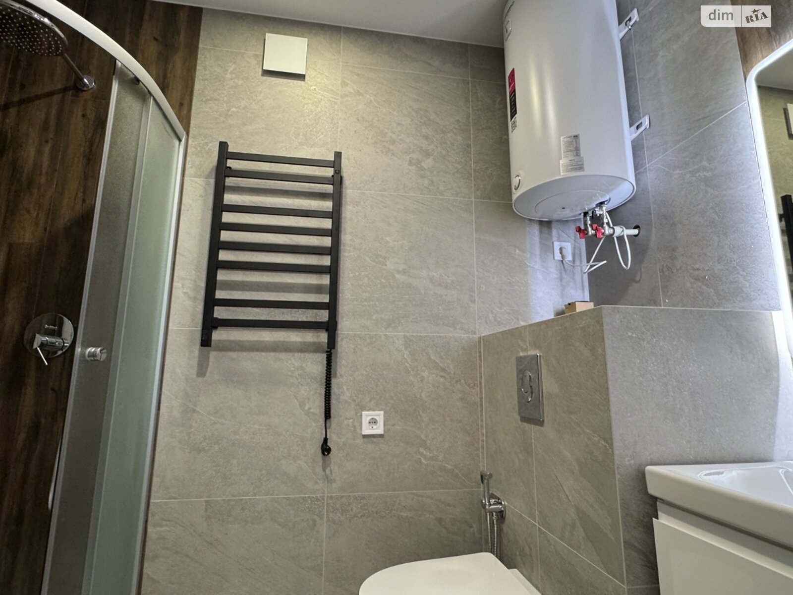 однокомнатная квартира в Ивано-Франковске, район Арсенал, на ул. Волошина Августина 2А в аренду на долгий срок помесячно фото 1