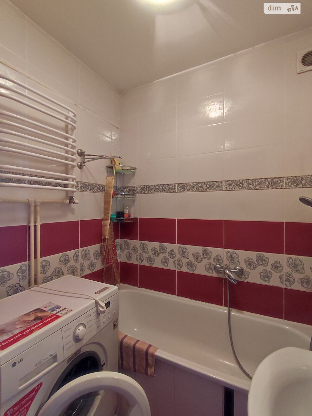 трикімнатна квартира в Івано-Франківську, район Арсенал, на вул. В’ячеслава Чорновола 115 в довготривалу оренду помісячно фото 1