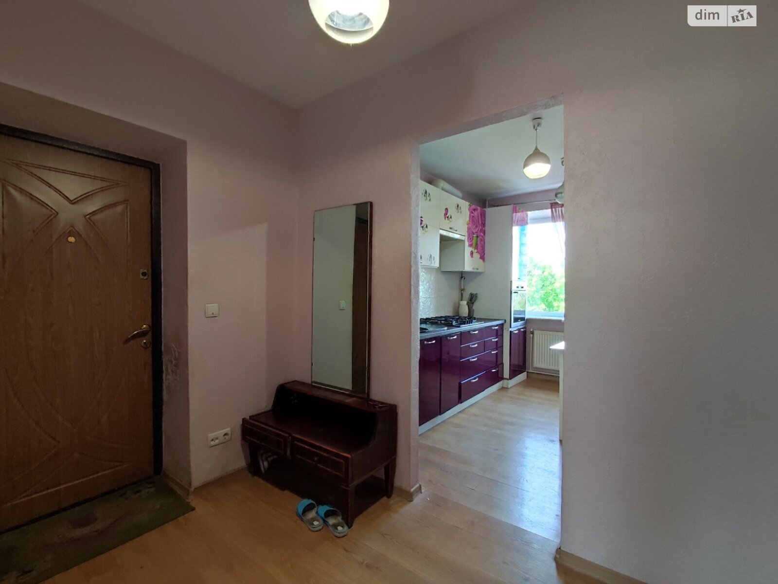 трикімнатна квартира в Івано-Франківську, район Арсенал, на вул. В’ячеслава Чорновола 115 в довготривалу оренду помісячно фото 1