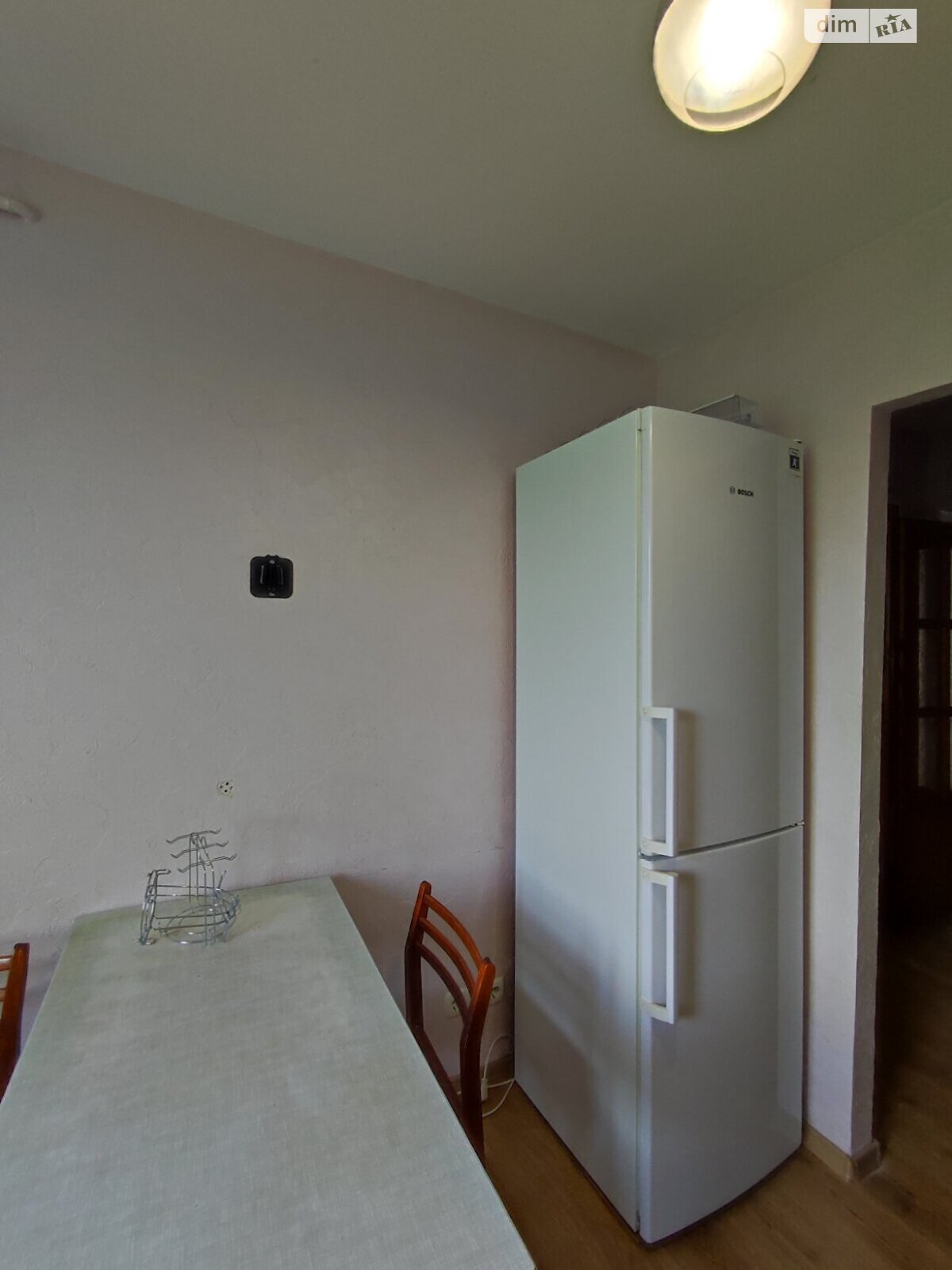 трикімнатна квартира в Івано-Франківську, район Арсенал, на вул. В’ячеслава Чорновола 115 в довготривалу оренду помісячно фото 1