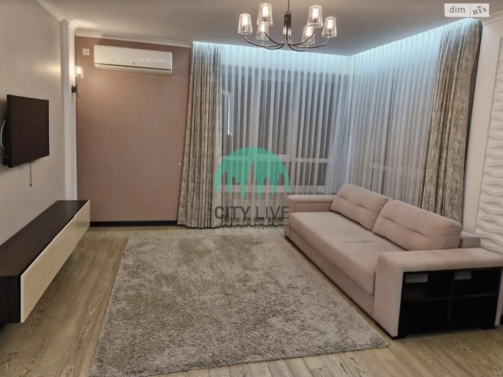 трехкомнатная квартира в Ивано-Франковске, район Бам, на ул. Довженко А. 23А в аренду на долгий срок помесячно фото 1 трехкомнатная квартира в Ивано-Франковске, район Бам, на ул. Довженко А. 23А в аренду на долгий срок помесячно фото 1