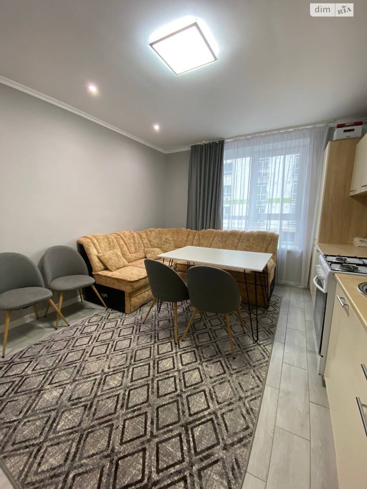 однокомнатная квартира в Ивано-Франковске, район Бам, на ул. Довженко А. 35 в аренду на долгий срок помесячно фото 1