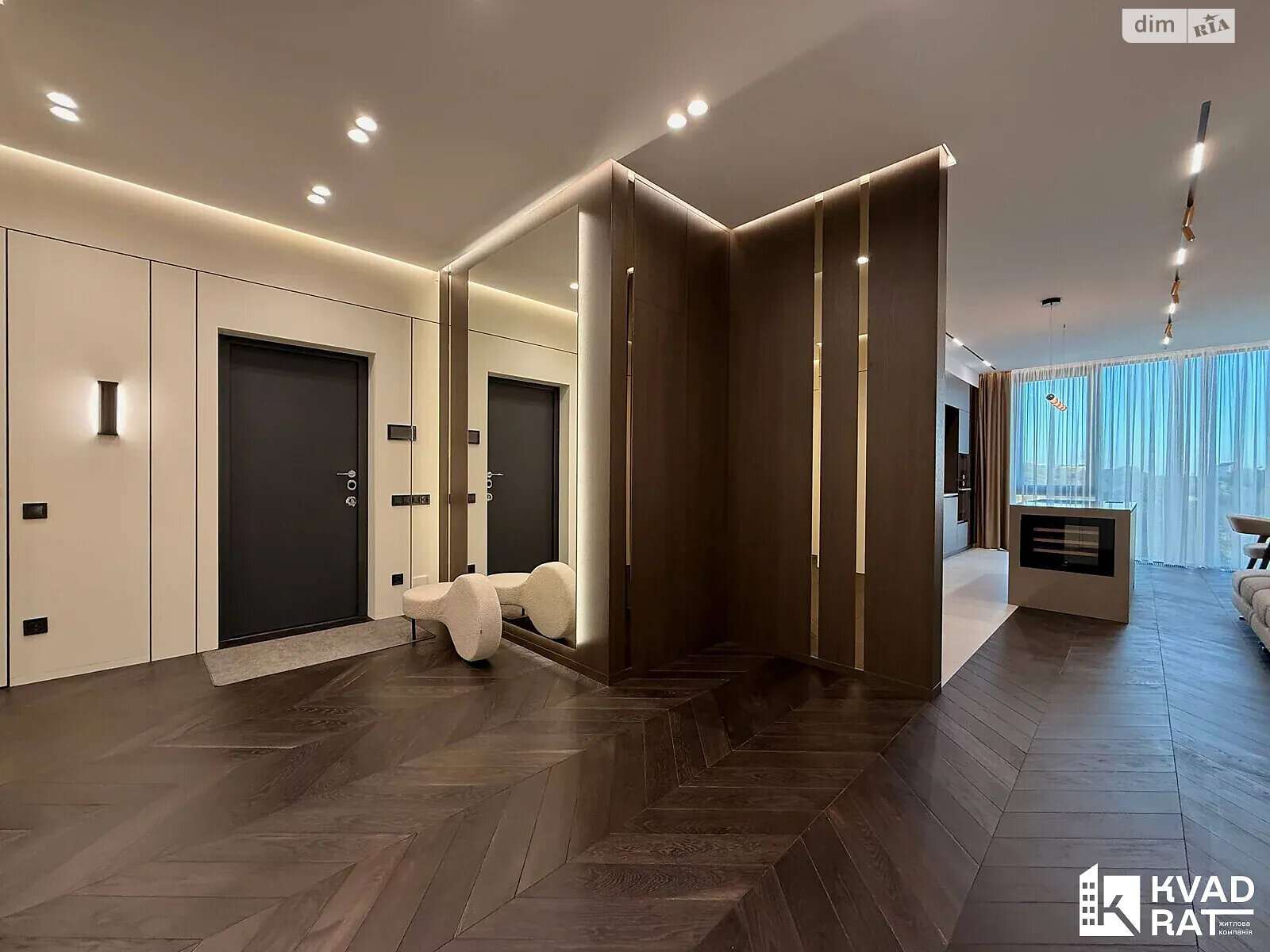 двухкомнатная квартира в Ивано-Франковске, район Бам, на ул. Гетьмана Ивана Мазепы в аренду на долгий срок помесячно фото 1