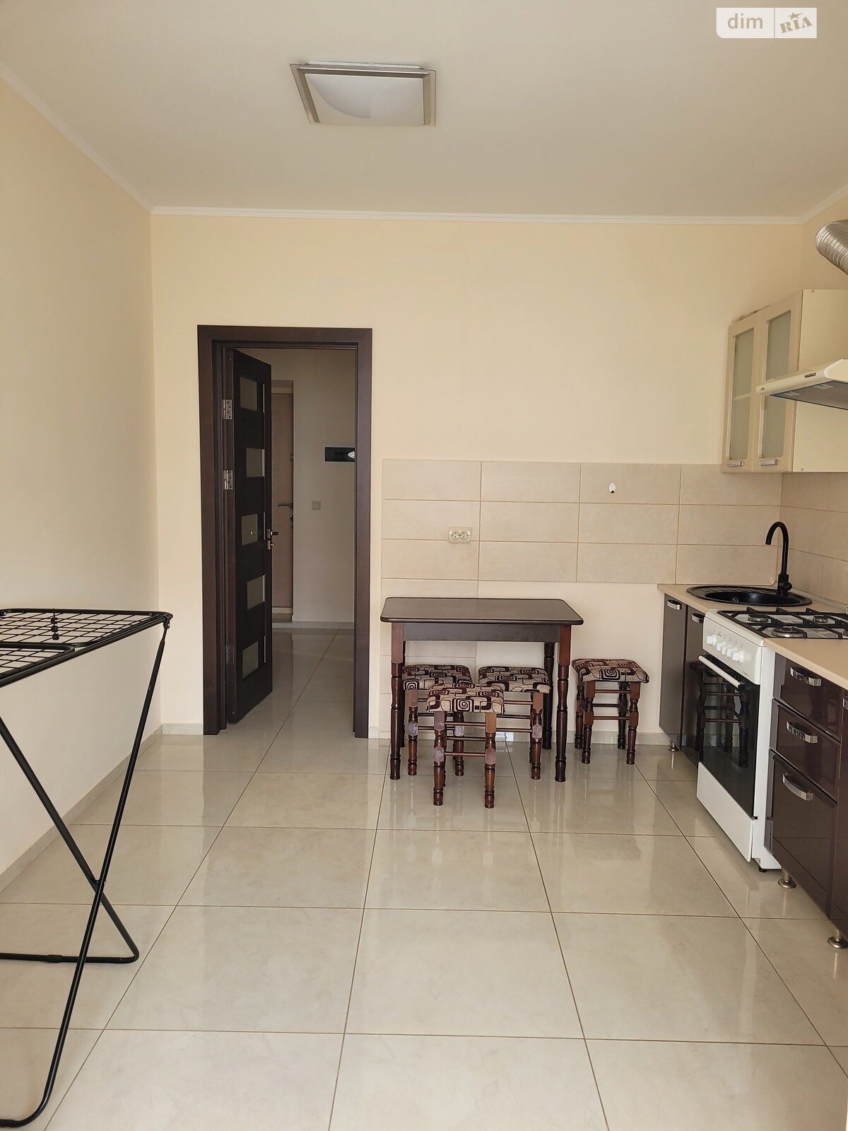 однокомнатная квартира в Ивано-Франковске, район Бам, на ул. Гетьмана Ивана Мазепы 164 корпус 1 в аренду на долгий срок помесячно фото 1