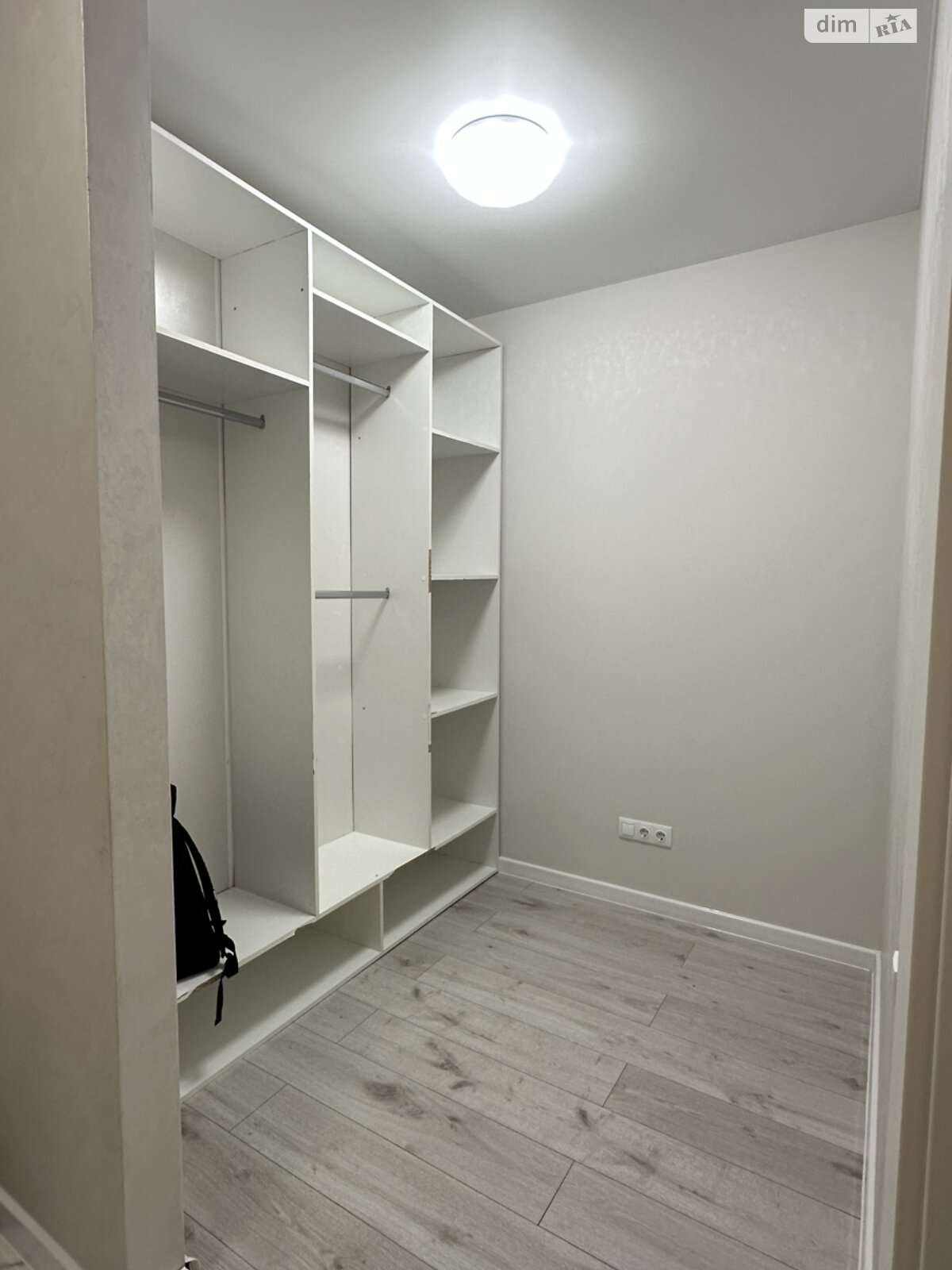 однокомнатная квартира в Ивано-Франковске, район Братья, на ул. Героев Николаева 129А корпус 10, кв. 63 в аренду на долгий срок помесячно фото 1 однокомнатная квартира в Ивано-Франковске, район Братья, на ул. Героев Николаева 129А корпус 10, кв. 63 в аренду на долгий срок помесячно фото 1