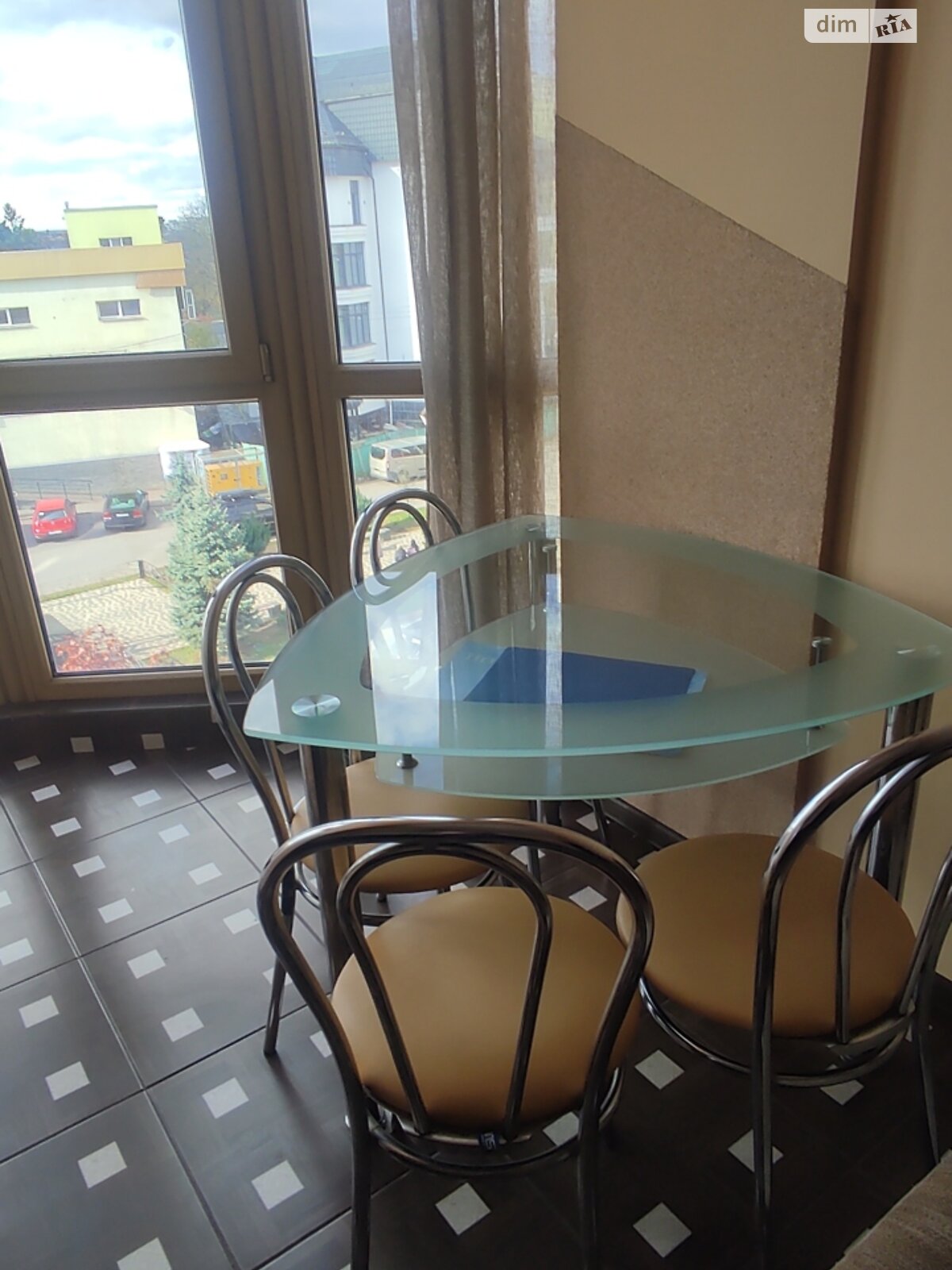 однокомнатная квартира в Ивано-Франковске, район Каскад, на ул. Хоткевича Гната 65/2 в аренду на долгий срок помесячно фото 1 однокомнатная квартира в Ивано-Франковске, район Каскад, на ул. Хоткевича Гната 65/2 в аренду на долгий срок помесячно фото 1