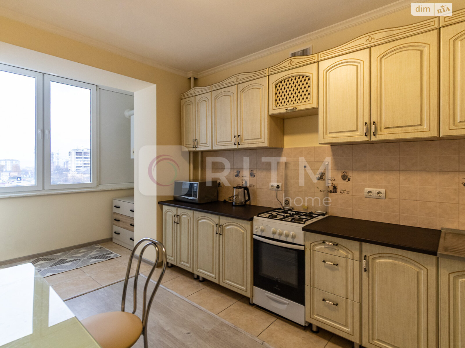 двокімнатна квартира в Івано-Франківську, на вул. Довженка О. 31 в довготривалу оренду помісячно фото 1