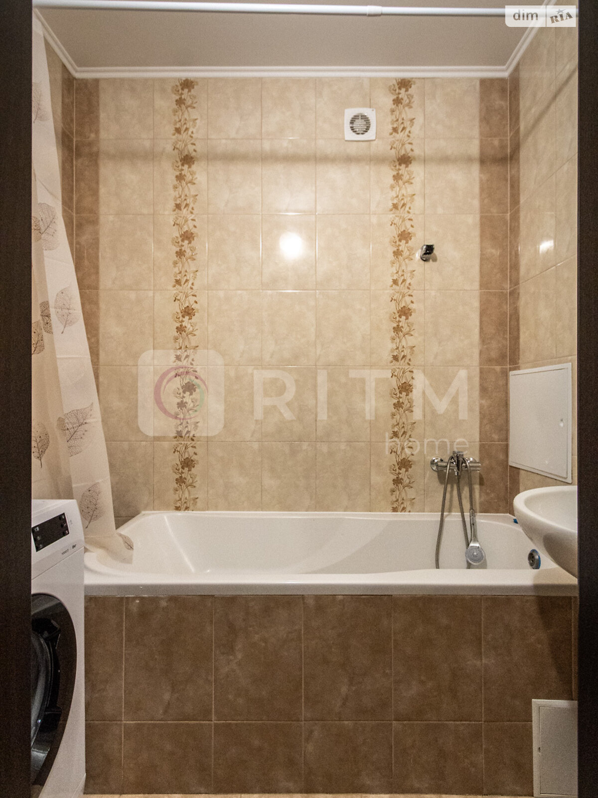 двокімнатна квартира в Івано-Франківську, на вул. Довженка О. 31 в довготривалу оренду помісячно фото 1