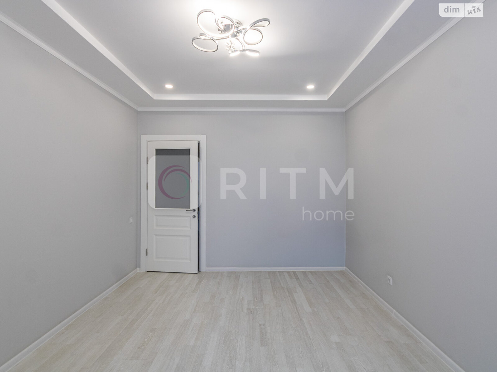 трехкомнатная квартира в Ивано-Франковске, на ул. Довженко А. 31 в аренду на долгий срок помесячно фото 1 трехкомнатная квартира в Ивано-Франковске, на ул. Довженко А. 31 в аренду на долгий срок помесячно фото 1