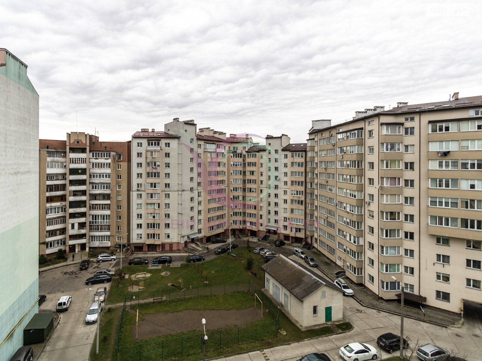 однокомнатная квартира с мебелью в Ивано-Франковске, на ул. Федьковича 110 в аренду на долгий срок помесячно фото 1 однокомнатная квартира с мебелью в Ивано-Франковске, на ул. Федьковича 110 в аренду на долгий срок помесячно фото 1