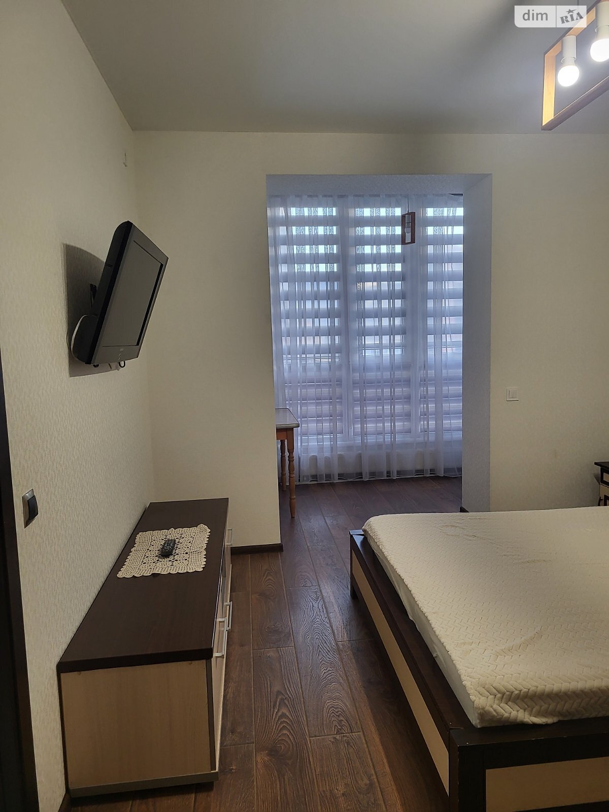 однокомнатная квартира в Ивано-Франковске, на ул. Гетьмана Ивана Мазепы 164 в аренду на долгий срок помесячно фото 1