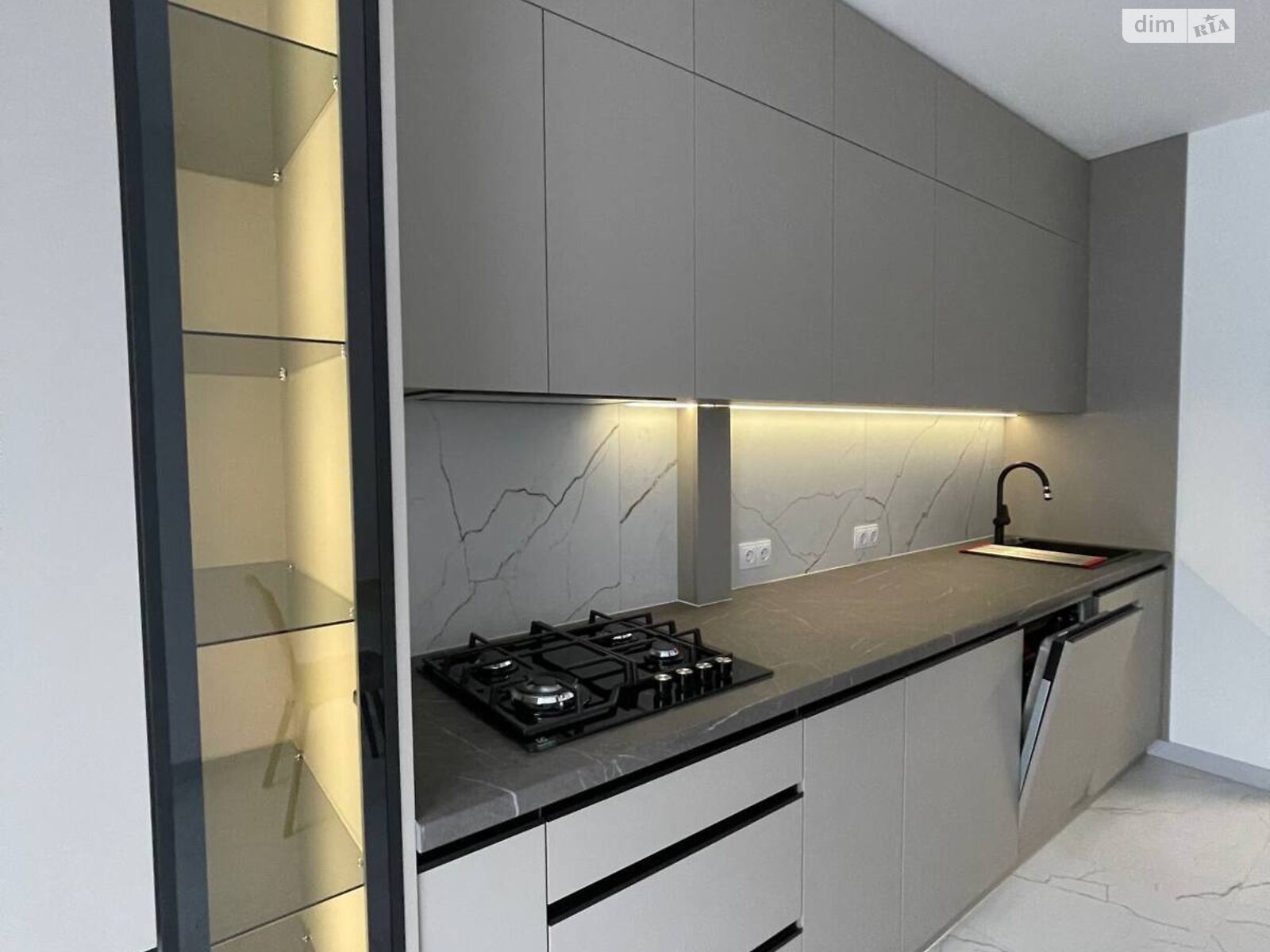 двухкомнатная квартира в Ивано-Франковске, на ул. Гетьмана Ивана Мазепы в аренду на долгий срок помесячно фото 1 двухкомнатная квартира в Ивано-Франковске, на ул. Гетьмана Ивана Мазепы в аренду на долгий срок помесячно фото 1