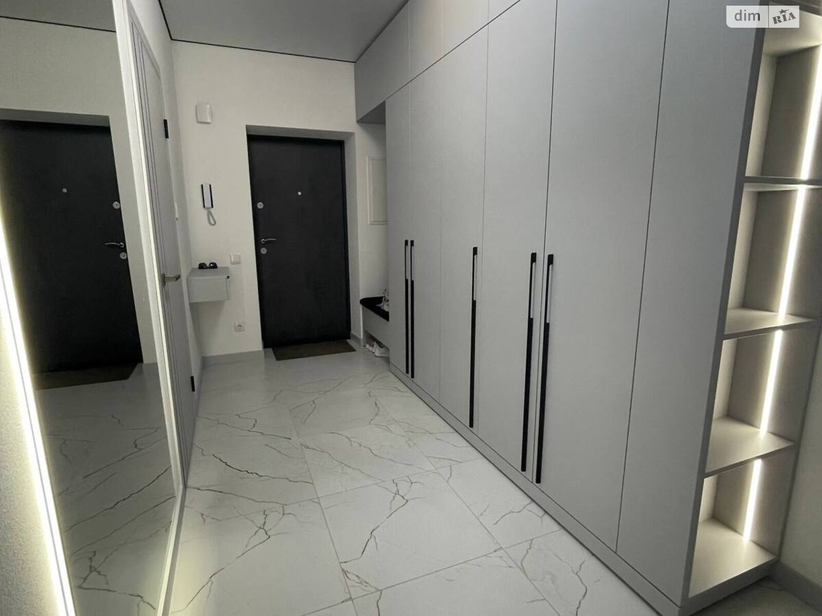 двухкомнатная квартира в Ивано-Франковске, на ул. Гетьмана Ивана Мазепы в аренду на долгий срок помесячно фото 1 двухкомнатная квартира в Ивано-Франковске, на ул. Гетьмана Ивана Мазепы в аренду на долгий срок помесячно фото 1