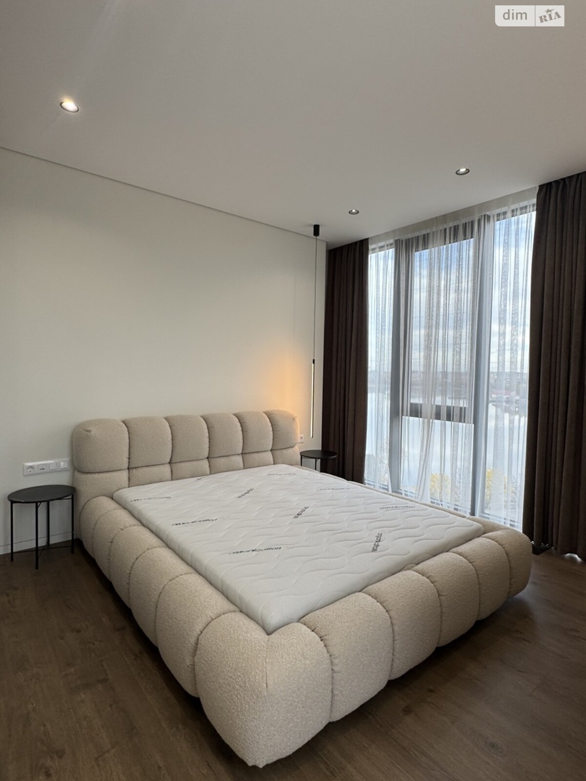 трехкомнатная квартира в Ивано-Франковске, на ул. Гетьмана Ивана Мазепы 138 в аренду на долгий срок помесячно фото 1 трехкомнатная квартира в Ивано-Франковске, на ул. Гетьмана Ивана Мазепы 138 в аренду на долгий срок помесячно фото 1