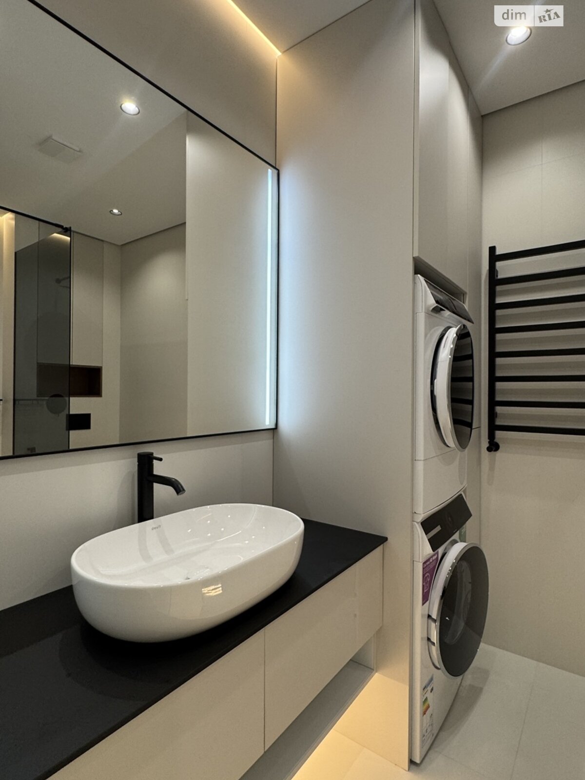 трехкомнатная квартира в Ивано-Франковске, на ул. Гетьмана Ивана Мазепы 138 в аренду на долгий срок помесячно фото 1 трехкомнатная квартира в Ивано-Франковске, на ул. Гетьмана Ивана Мазепы 138 в аренду на долгий срок помесячно фото 1