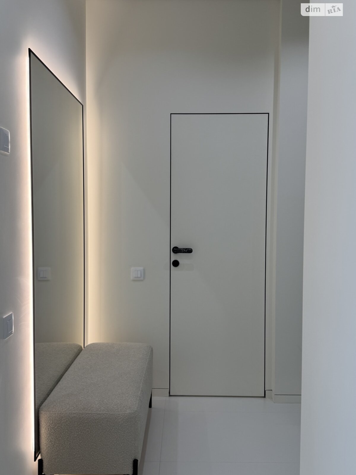 трехкомнатная квартира в Ивано-Франковске, на ул. Гетьмана Ивана Мазепы 138 в аренду на долгий срок помесячно фото 1 трехкомнатная квартира в Ивано-Франковске, на ул. Гетьмана Ивана Мазепы 138 в аренду на долгий срок помесячно фото 1