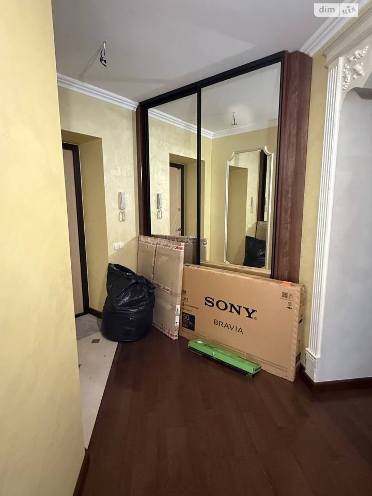 трехкомнатная квартира в Ивано-Франковске, на ул. Гетьмана Ивана Мазепы 141 в аренду на долгий срок помесячно фото 1 трехкомнатная квартира в Ивано-Франковске, на ул. Гетьмана Ивана Мазепы 141 в аренду на долгий срок помесячно фото 1