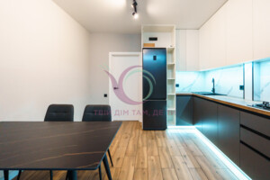 однокомнатная квартира в Ивано-Франковске, на ул. Гетьмана Ивана Мазепы в аренду на долгий срок помесячно фото 2 однокомнатная квартира в Ивано-Франковске, на ул. Гетьмана Ивана Мазепы в аренду на долгий срок помесячно фото 2