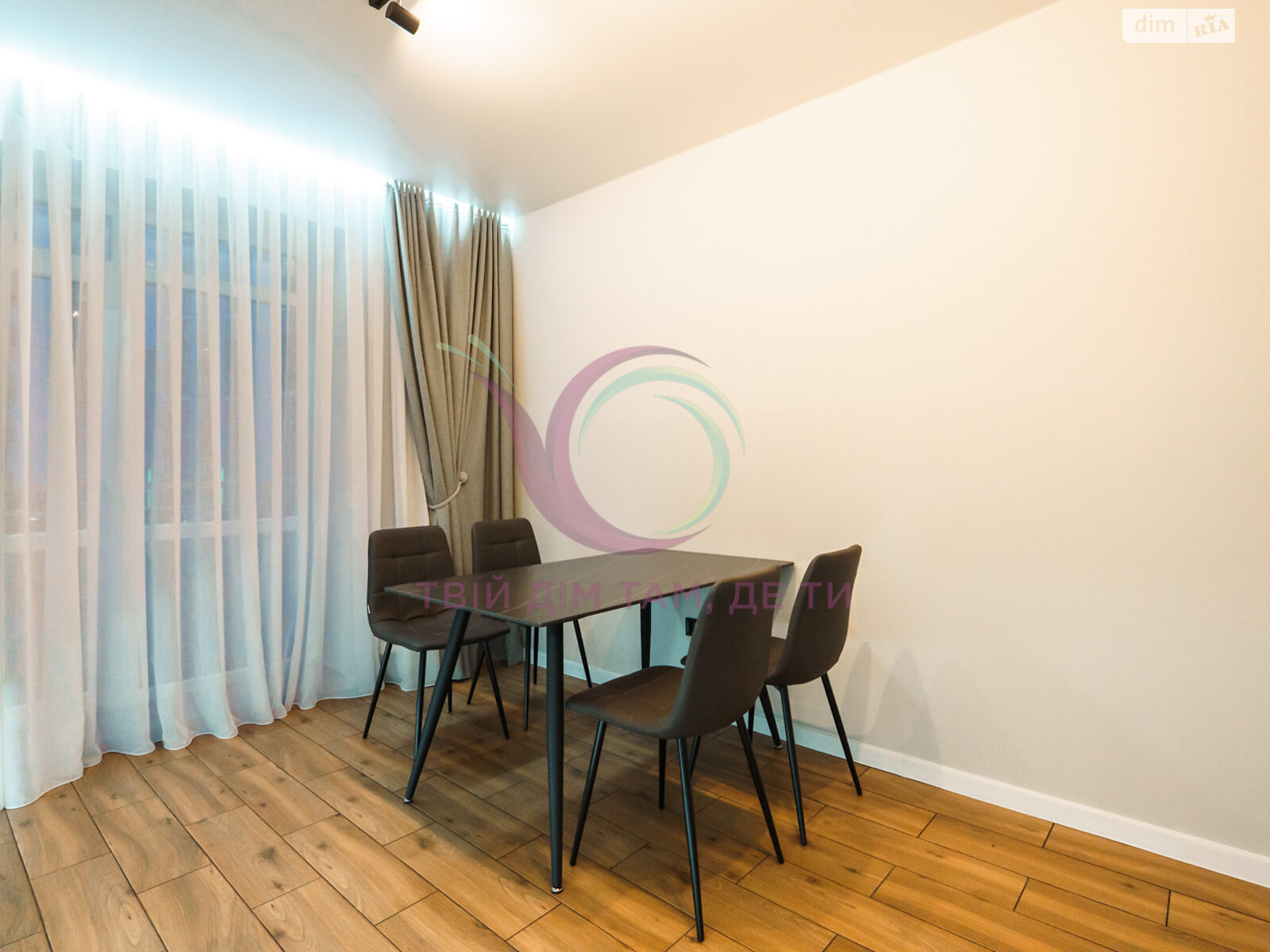 однокомнатная квартира в Ивано-Франковске, на ул. Гетьмана Ивана Мазепы в аренду на долгий срок помесячно фото 1 однокомнатная квартира в Ивано-Франковске, на ул. Гетьмана Ивана Мазепы в аренду на долгий срок помесячно фото 1