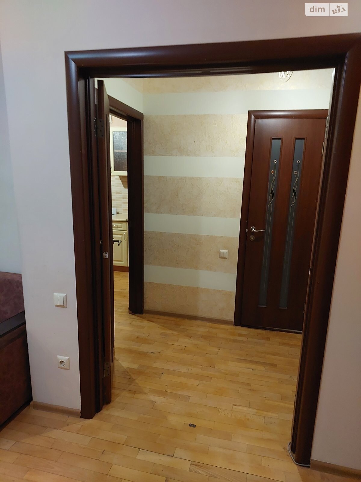 однокомнатная квартира в Ивано-Франковске, район Каскад, на пер. Ключный 3 в аренду на долгий срок помесячно фото 1 однокомнатная квартира в Ивано-Франковске, район Каскад, на пер. Ключный 3 в аренду на долгий срок помесячно фото 1